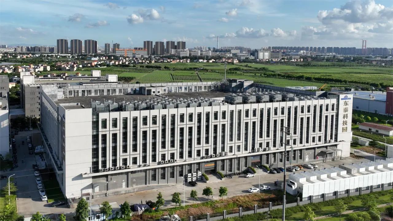 博浩数据广州六号数据中心：英维克助客户建设高能效绿色数据中心